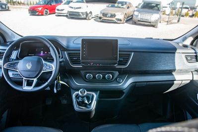 Renault Trafic L2H1 Zabudowa Brygadowa