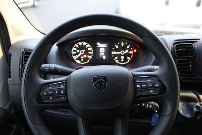 Peugeot Boxer L4H2 AT