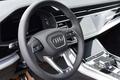 Audi Q8 TFSI e quattro