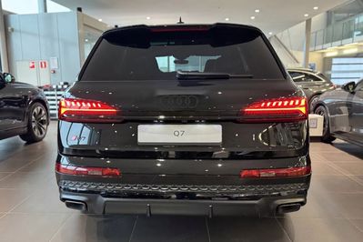 Audi Q7 50 TDI quattro S Line