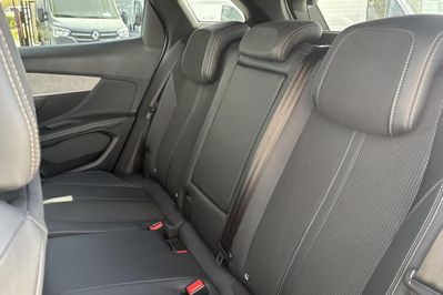 Peugeot 3008 GT 1.2 PureTech  S&S EAT8