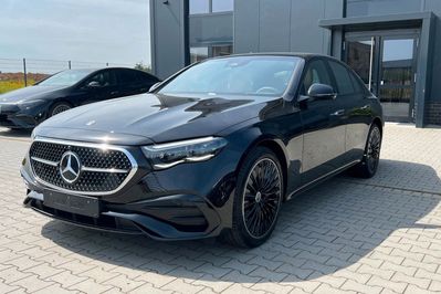 Mercedes Klasa E 300 e 4-Matic AMG