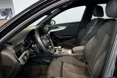 Audi A4 35 TFSI S tronic