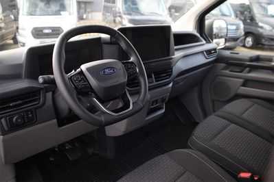 Ford Transit Custom 320 L2H1 Trend A8