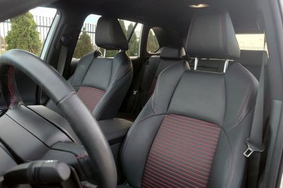 Suzuki Across 2.5 Plug-in Hybrid Elegance 4WD CVT