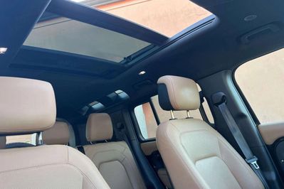 Land Rover Defender 110 3.0 D350 X-Dynamic HSE