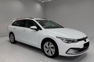 Volkswagen Golf VIII 1.5 TSI Life Plus