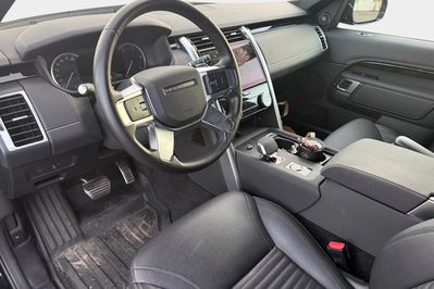 Land Rover Discovery D250 R-Dynamic S