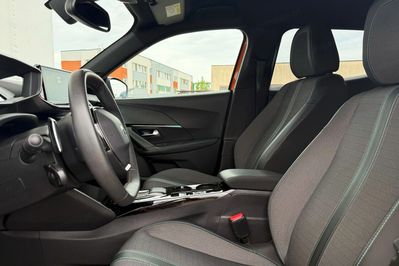 Peugeot 2008 1.2 PureTech Allure Pack S&S EAT8