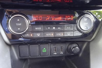 Mitsubishi Eclipse Cross 1.5 T GPF  Invite Plus CVT