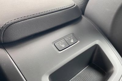 Volvo XC60 B4 B Plus Dark