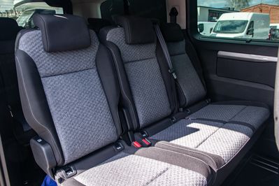 Opel Zafira Life Extra Long L2H1 Business AT8