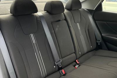 Hyundai Elantra 1.6 Smart