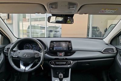 Hyundai i30 1.5 T-GDI Modern