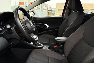Toyota Yaris Hybrid Comfort