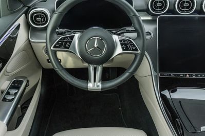 Mercedes Klasa C 180  Business Edition