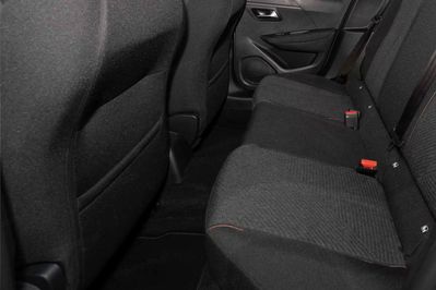 Peugeot 208 Edition e-DCS6 1.2 mHEV