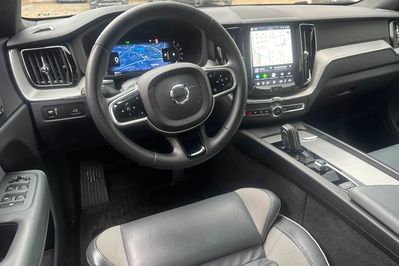 Volvo XC60 B5 D AWD R-Design