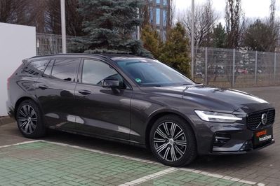 Volvo V60 B4 B Plus Dark aut