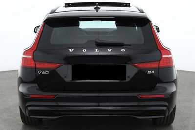Volvo V60 B4 Ultra Dark