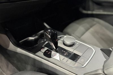 BMW Seria 1 118i Advantage