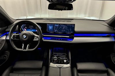 BMW Seria 5 520d mHEV aut