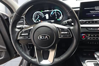 Kia Ceed 1.6 GDI PHEV L DCT