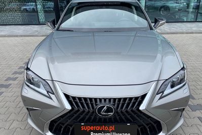 Lexus ES 300h Business Edition