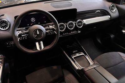 Mercedes GLB 200 mHEV AMG Line 7G-DCT