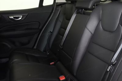 Volvo S60 B4 B Ultimate Dark