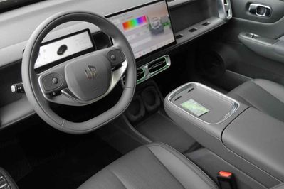 Leapmotor B10 Design Hybrid EV 18,8 kWh