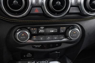 Nissan Juke 1.0 DIG-T Kiiro DCT