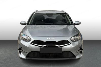 Kia Ceed L 1.5 T-GDI  DCT