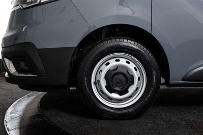 Renault Trafic L2H1 Zabudowa Brygadowa AT9