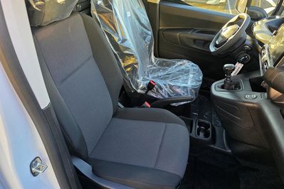 Peugeot Partner Van Standard  L1H1