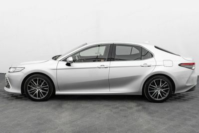 Toyota Camry Executive CVT