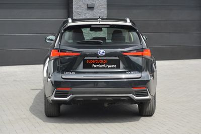 Lexus NX 300h