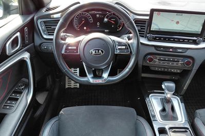 Kia Ceed 1.6 T-GDI GT DCT