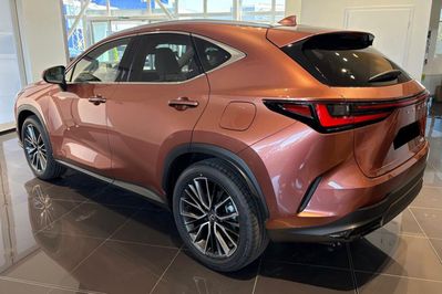 Lexus NX 350h Omotenashi 2.5 Hybrid AWD