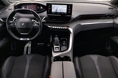 Peugeot 3008 1.5 BlueHDi GT