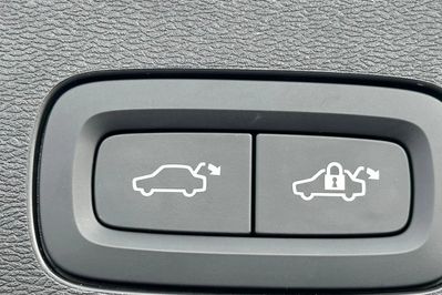 Volvo V60 B4 B Plus Dark aut
