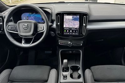 Volvo XC40 B3 Core aut