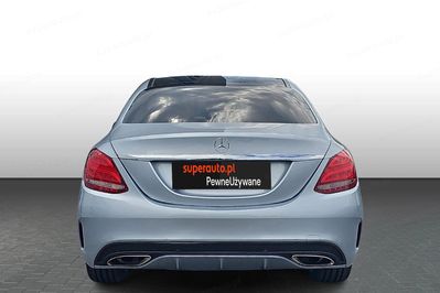 Mercedes Klasa C 200 4-Matic 9G-TRONIC