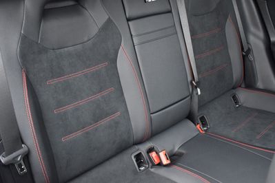 Mercedes CLA 220 4-Matic AMG Line