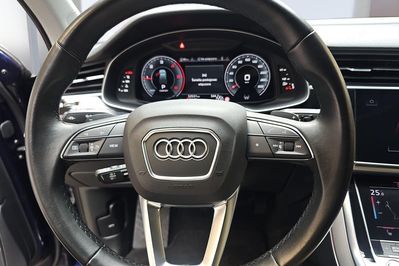 Audi Q7 50 TDI quattro S Line