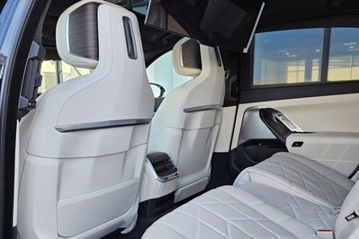 BMW Seria 7 740d xDrive M Sport