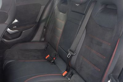 Mercedes CLA 200 mHEV AMG Line 7G-DCT