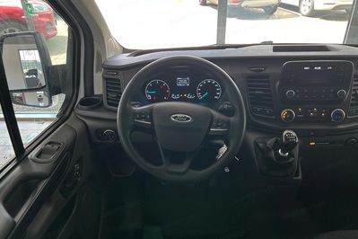 Ford Transit Custom Kombi L1H1