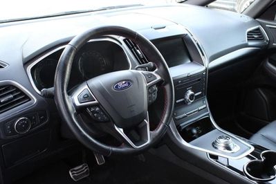 Ford S-MAX 2.0 EcoBlue ST-Line