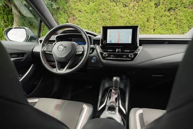 Toyota Corolla 1.8 Hybrid